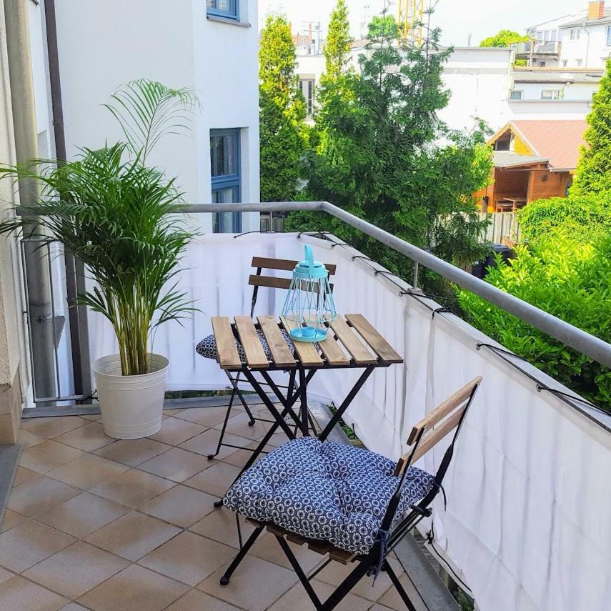 Ferienwohnung Achtern Diek, Inklusive Strandkorb Und Stellplatz 罗斯托克 外观 照片