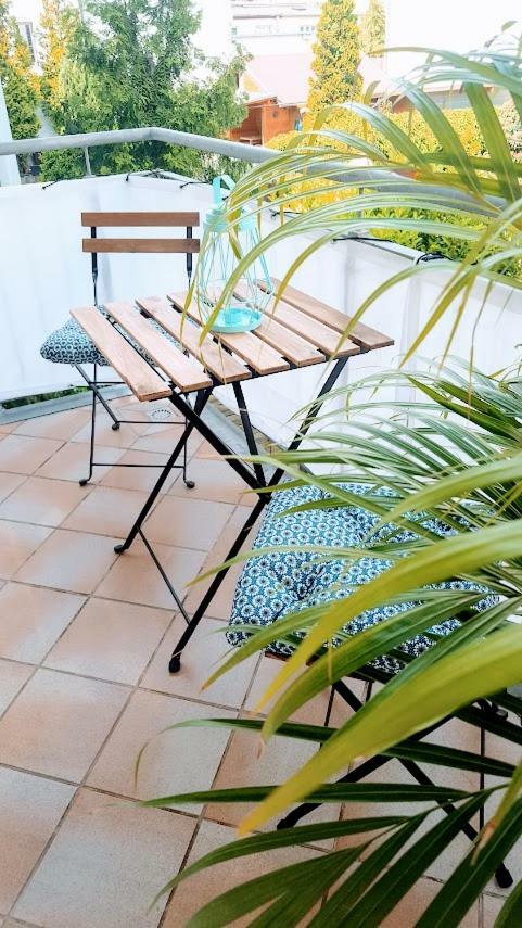 Ferienwohnung Achtern Diek, Inklusive Strandkorb Und Stellplatz 罗斯托克 外观 照片